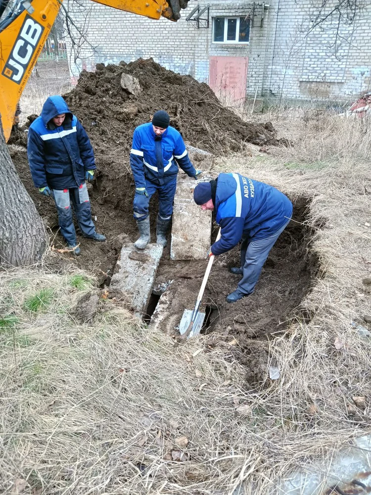 Восстанавливать инфраструктуру города помогают кузбасские коммунальщики