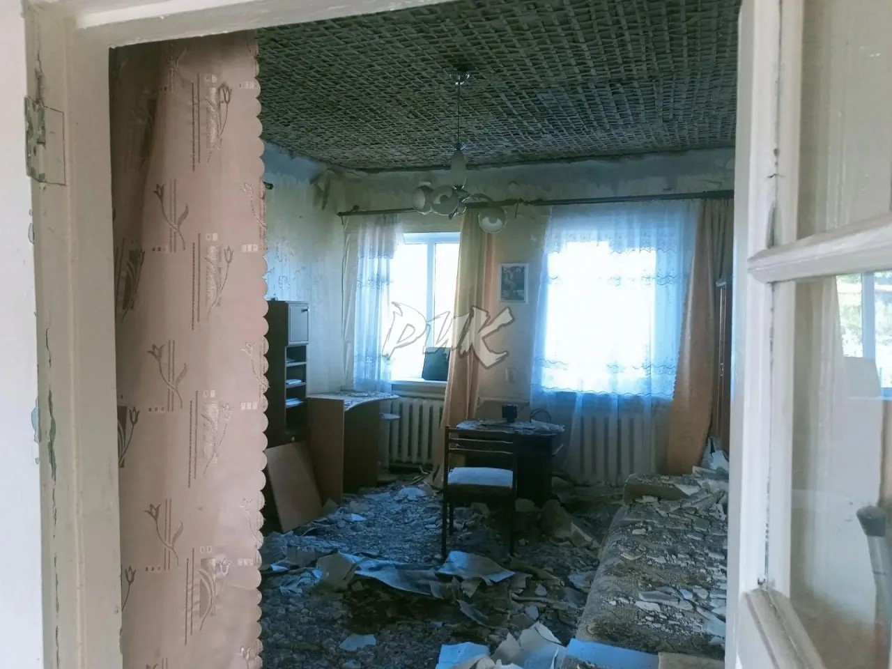 В результате атаки БПЛА ВСУ в Горловки разрушены ряд частных домов
