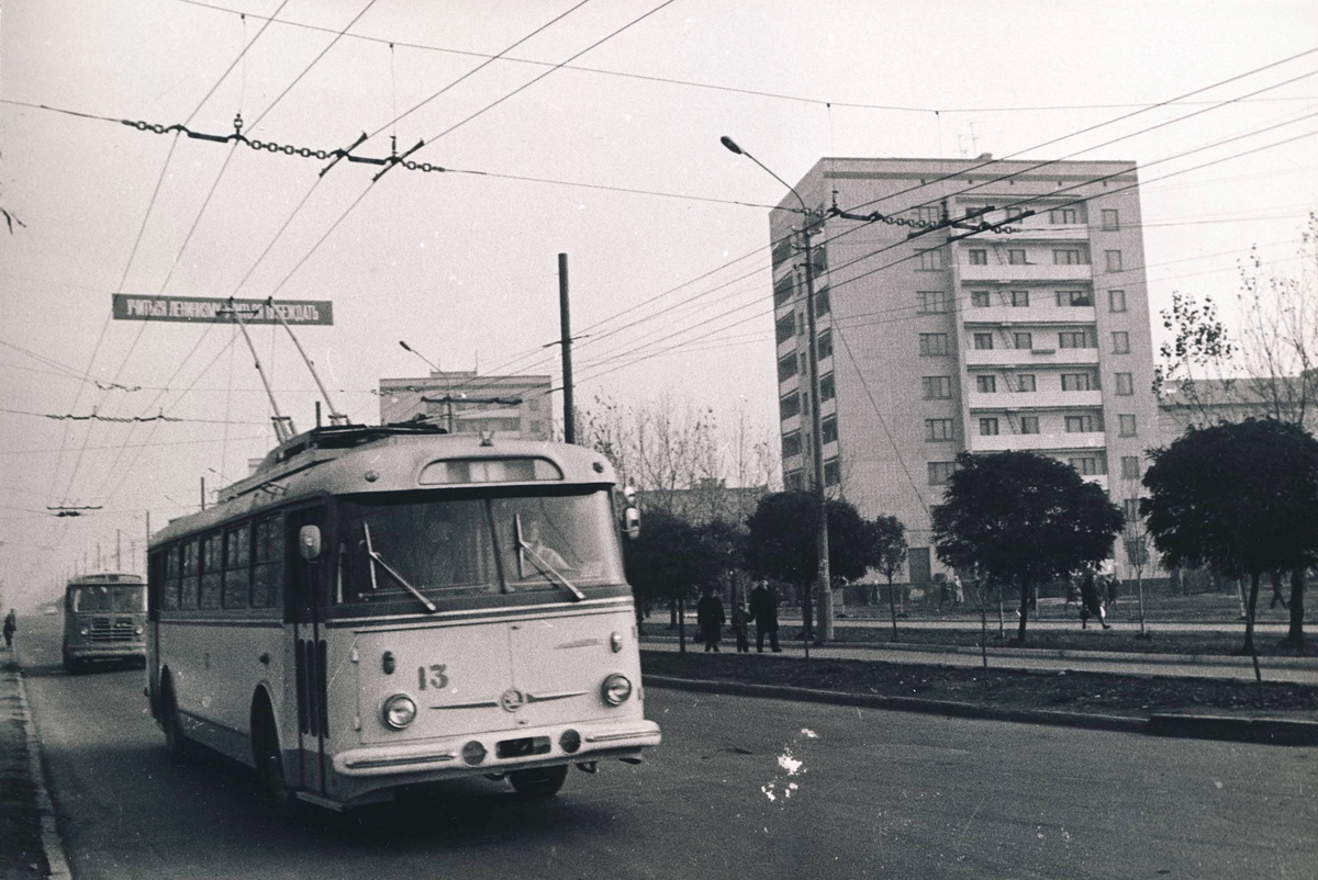 Горловка, Škoda 9Tr № 13 — маршрут 1