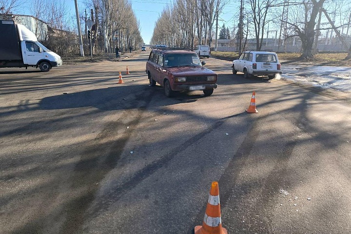 Женщина-велосипедист попала в смертельное ДТП в Горловке