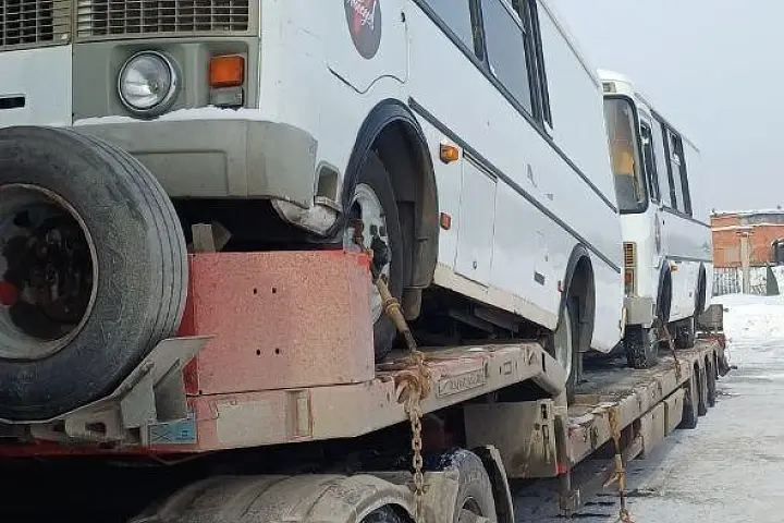 Кузбасс направил автобусы ПАЗ в Горловку