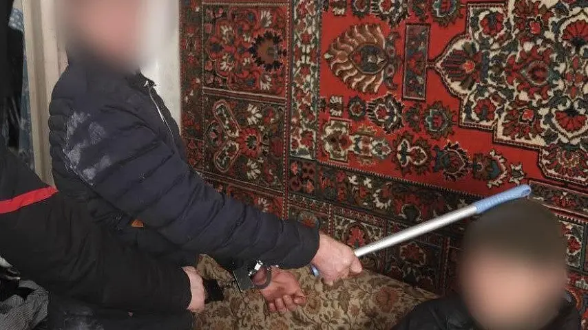 В Горловке полицейские задержали разбойника